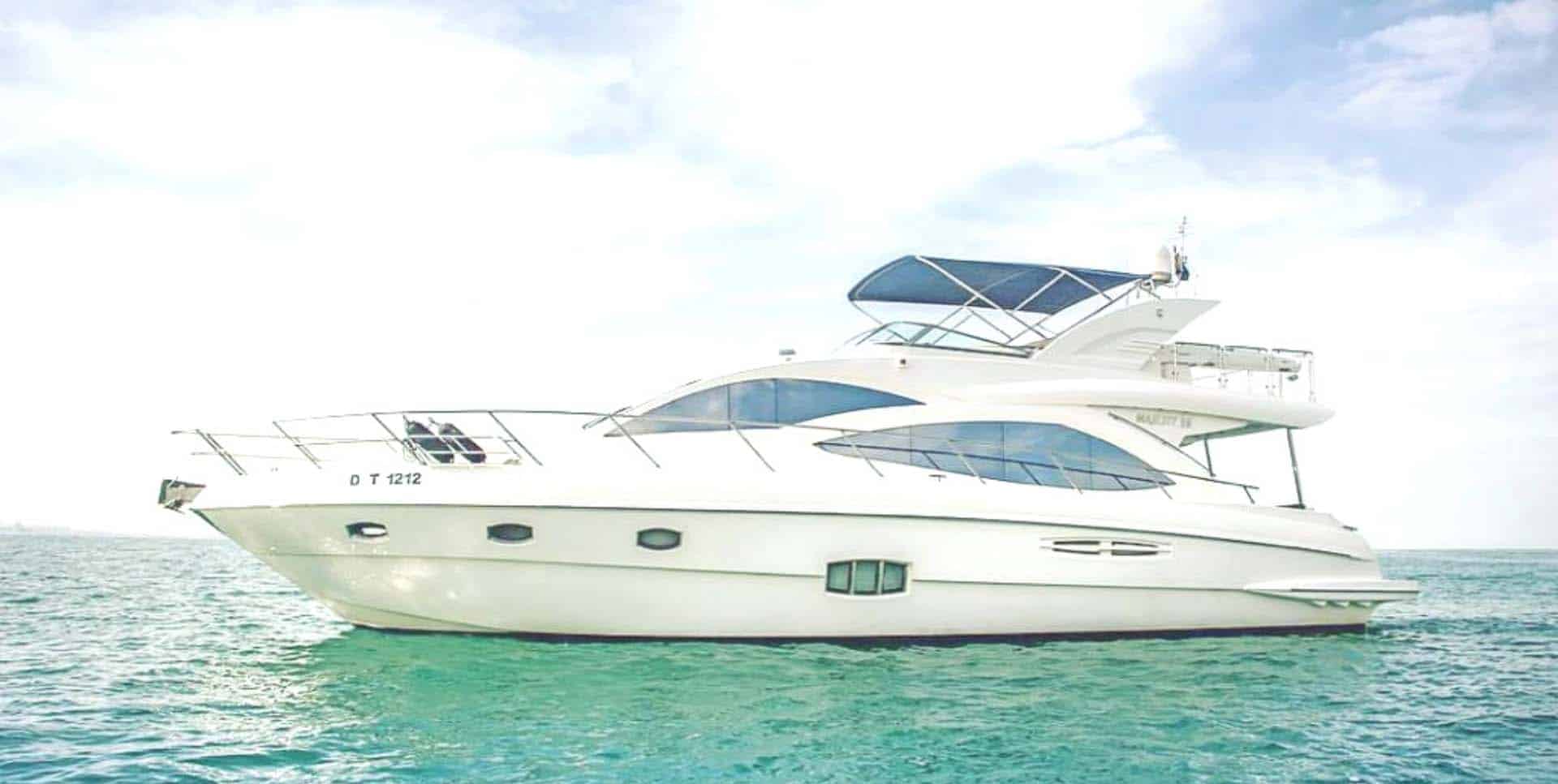 yacht rental Dubai -Elite pearl charter