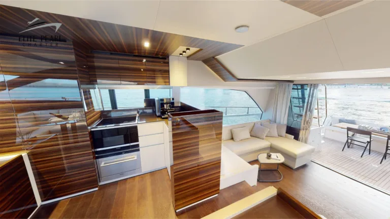 elite pearl charter - Ferreti 67ft