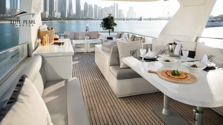 ELITE HAIGAN 90 FT | ELITE PEARL CHARTER View 4