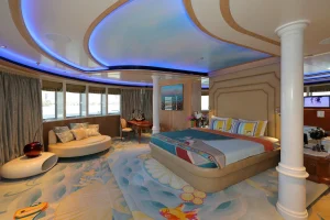 ELITE MOONLIGHT II 300 FT | ELITE PEARL CHARTER View 7