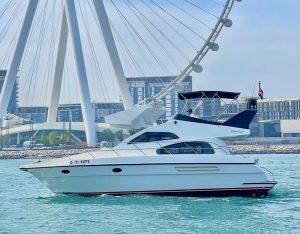 Elite Majesty 48 FT | ELITE PEARL CHARTER
