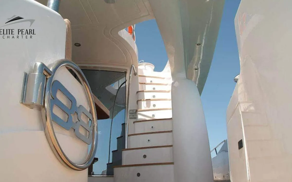 elite pearl charter - Majesty 88 Ft. Dubai for Business Travelers: Tips for a Fun Trip image blog.