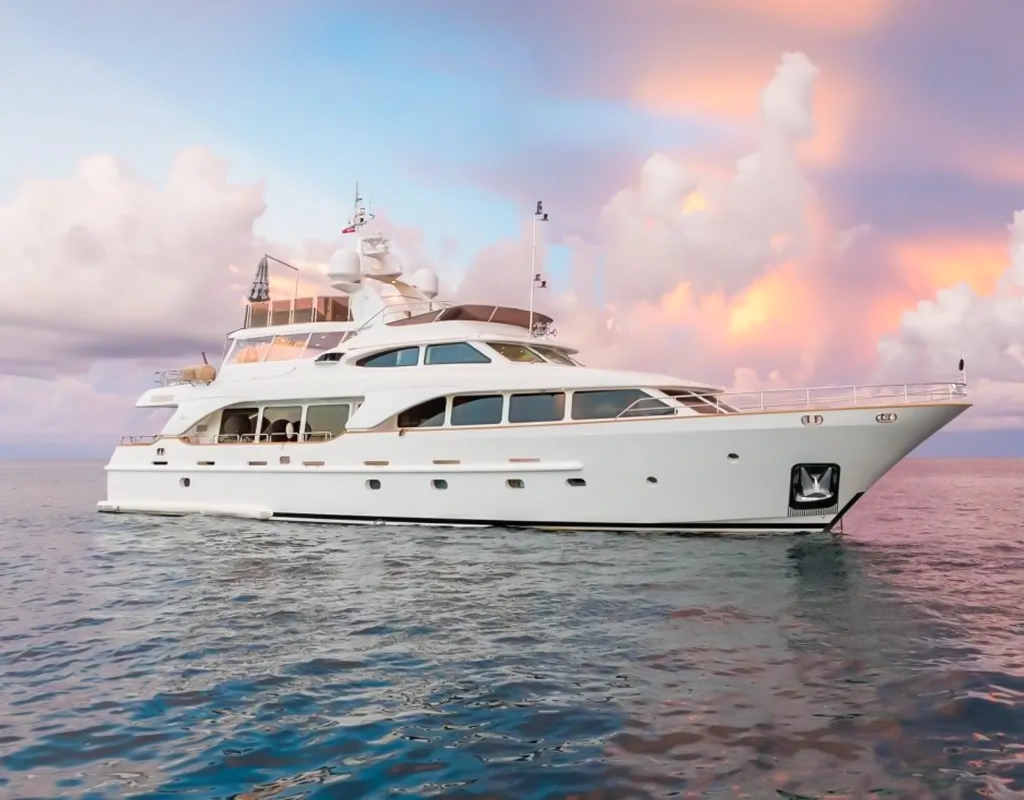 Elite VIP 115 ft, photo 3 of 9