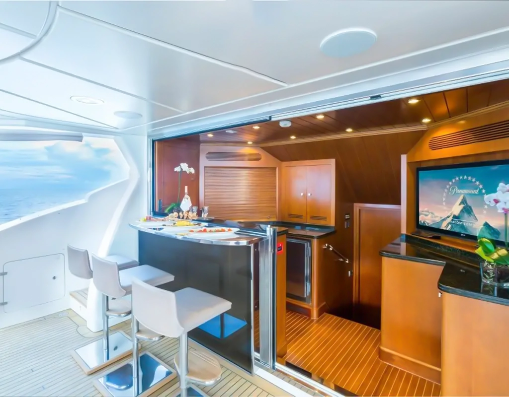Elite VIP 115 ft, photo 8 of 9