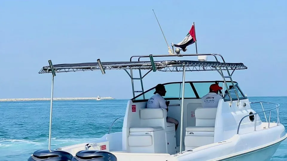 Elite 31 FT Fishing Boat, photo 2 of 5