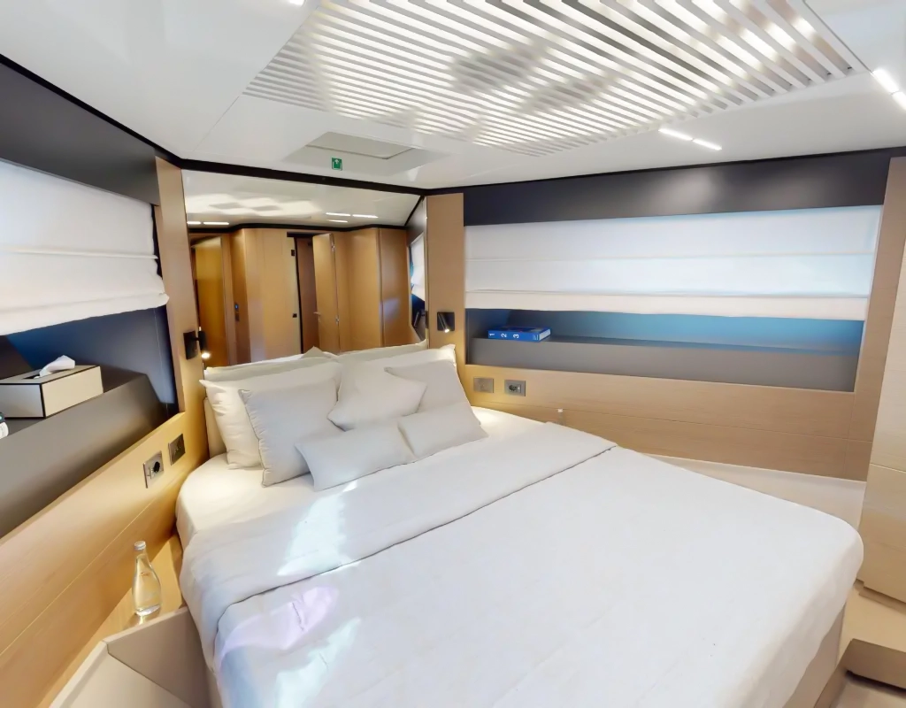 Elite Ferretti 78, photo 8 of 9