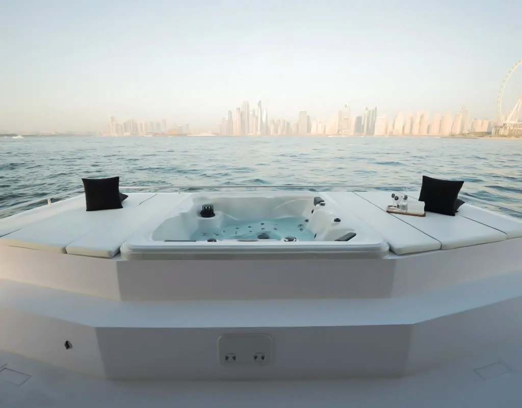 Elite Modern Boat, photo 5 of 9
