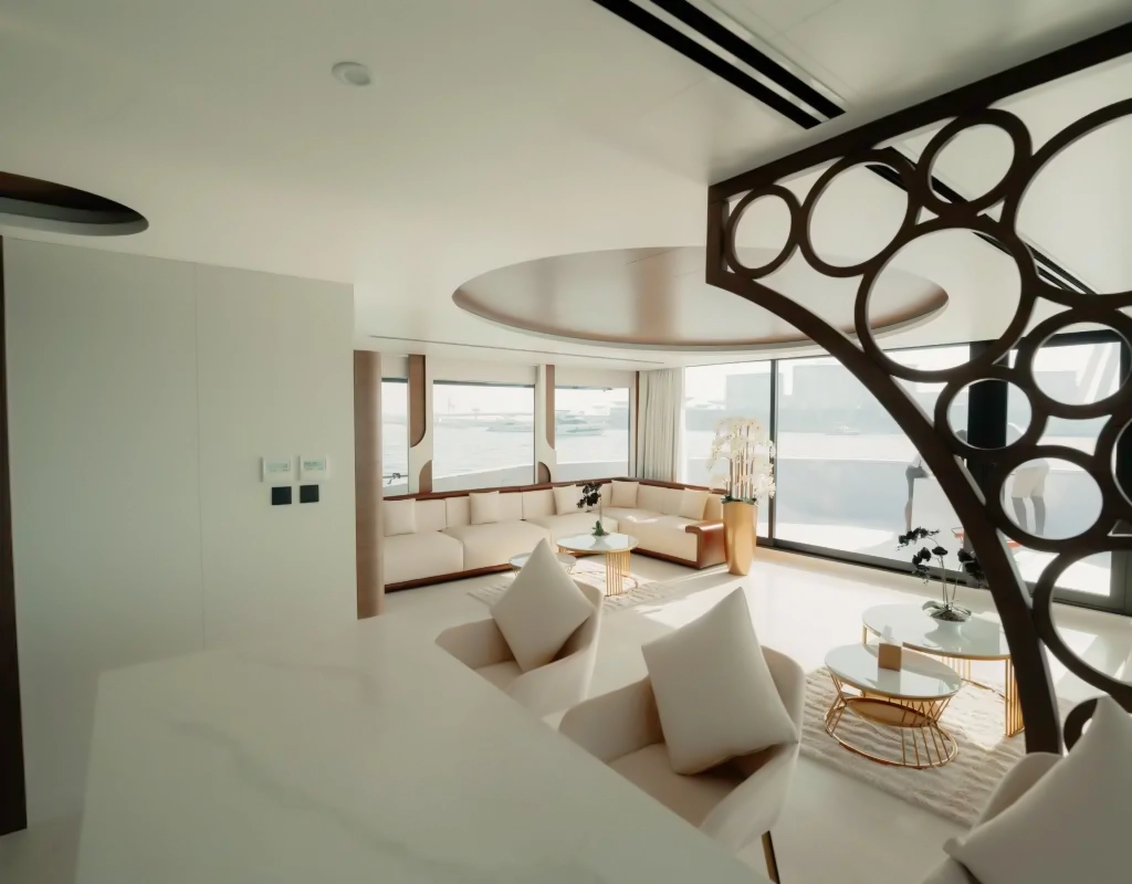 Elite Modern Boat, photo 6 of 9
