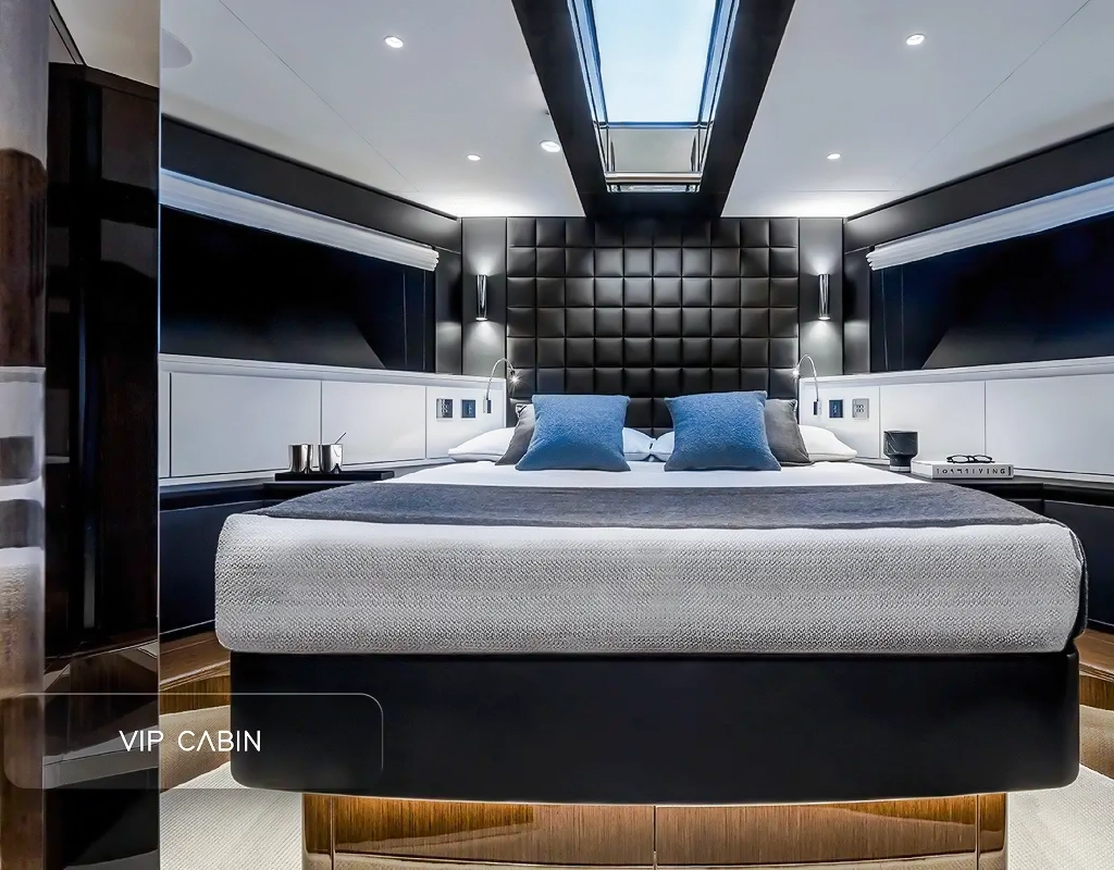 Elite Pershing 82FT, photo 3 of 9